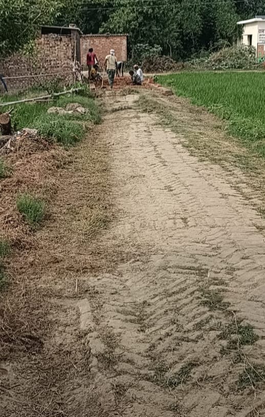 Construction of interlocking road started in Hadha village