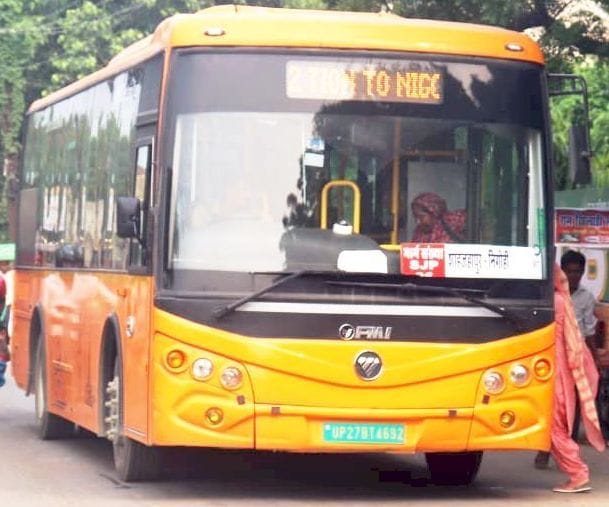 electric buses giving highest earning on Puwayan route in shahjahanpur