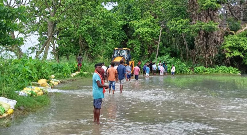 Sharda river overflows again, waterlogging on roads and low places