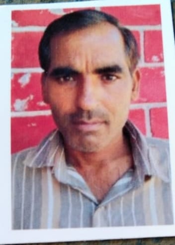 A young man who came to bail out his brother died in a road accident