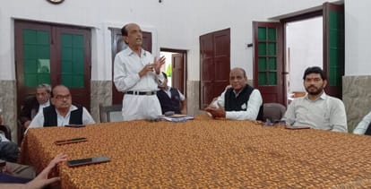 Opposition to open court in Dataganj