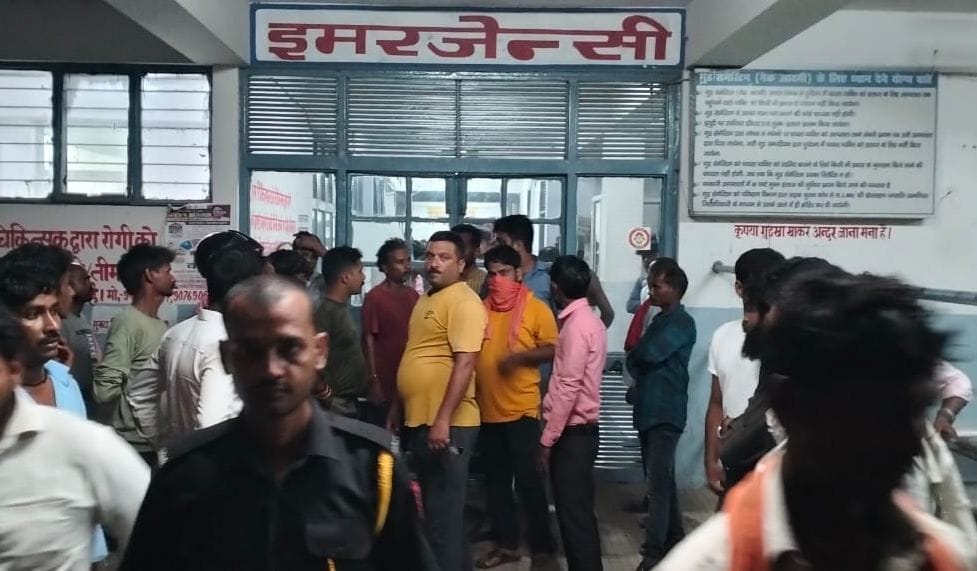After the death of the teenager, the family members locked the emergency gate