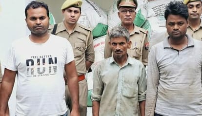 120 tea leaves were sold for Rs 400 per kg