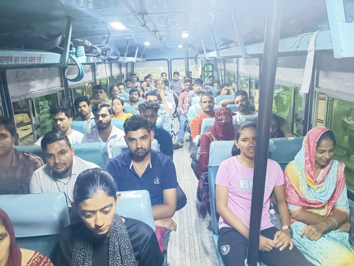400 examinees were taken to the centers by 10 buses