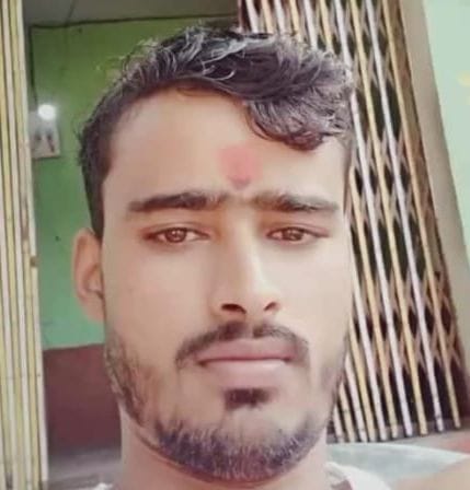Tractor-trolley full of devotees overturned, driver died