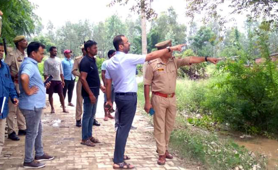Flood caused by spate in Nepalese rivers, water filled in 250 houses