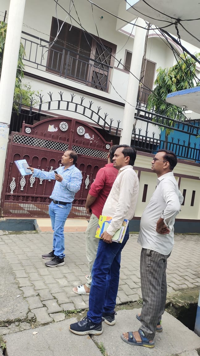 Electricity theft caught at five places including grocery shop