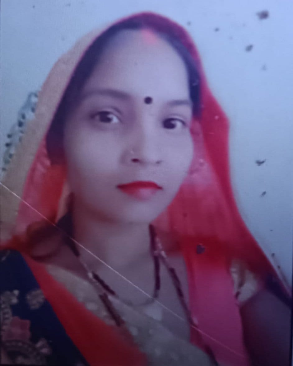 The married woman hanged herself after closing her room after a dispute with her husband.
