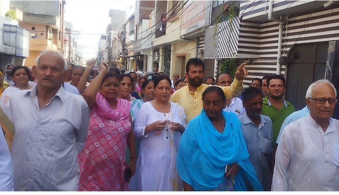 smart meter, protest, road jam
