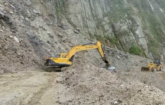 Tanakpur-Pithoragarh National Highway remained closed for five and a half hours