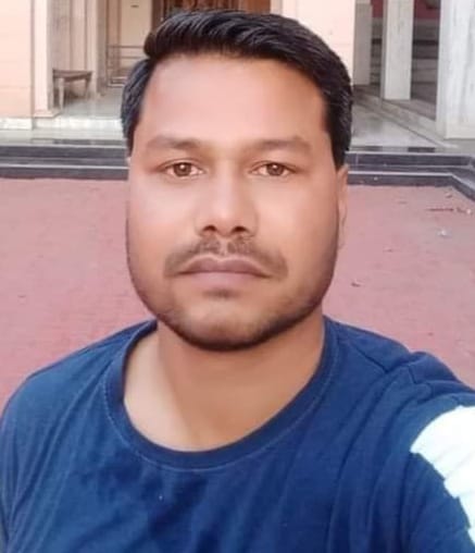 Two bikes collided, both drivers died