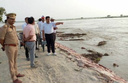 DM inspected Pathramai embankment and took stock of the situation