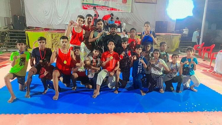 Fighters of the district won the kick boxing championship