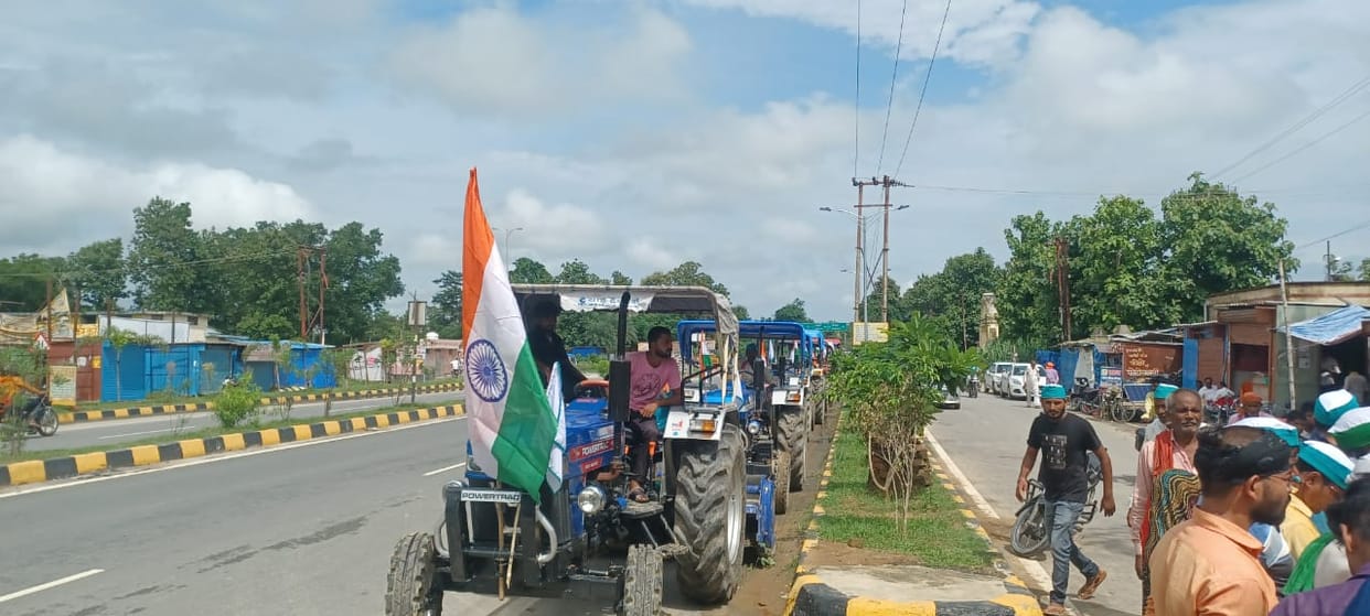bhakiu oerformed tractor rally