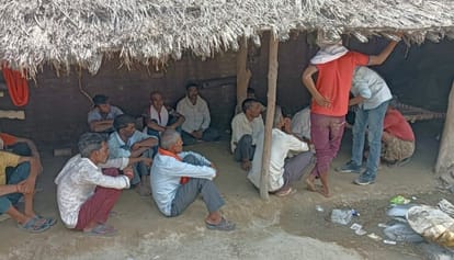 Bodies of two brothers killed in Bulandshahr accident reached Buxar Khalsa