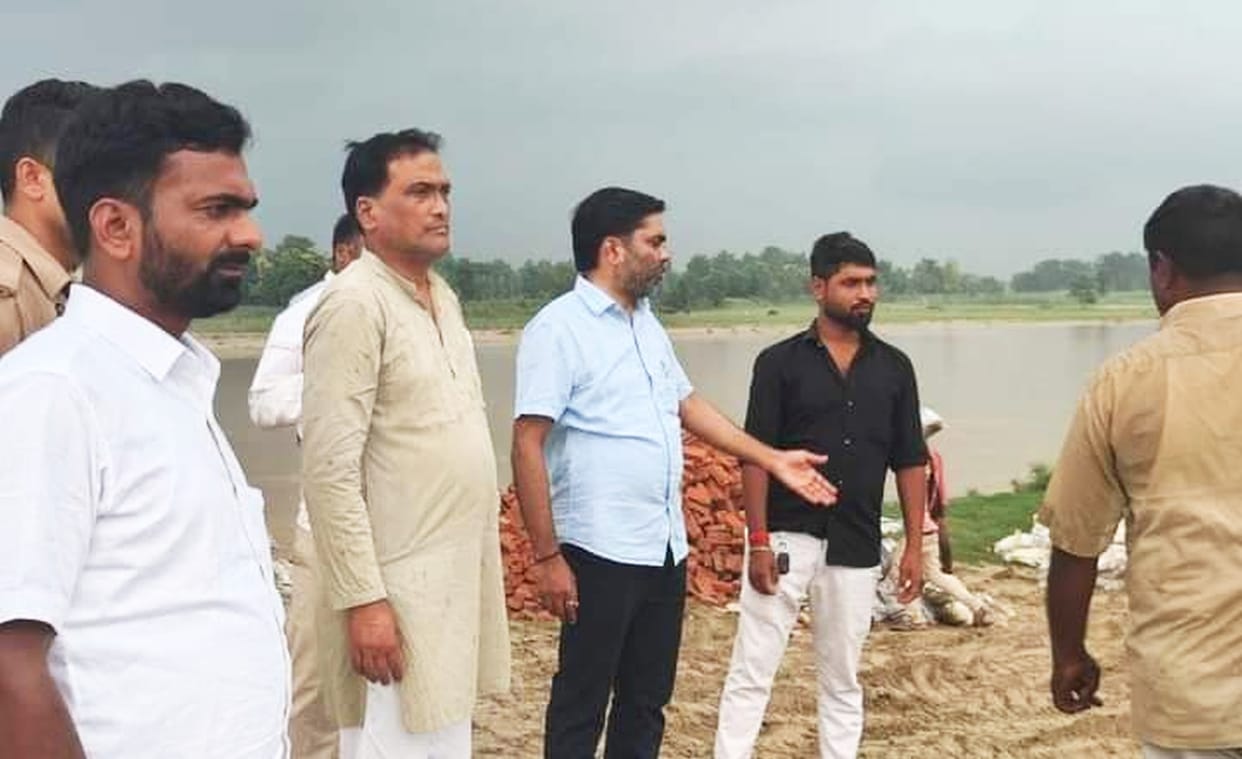 The MLA inspected the anti-erosion works