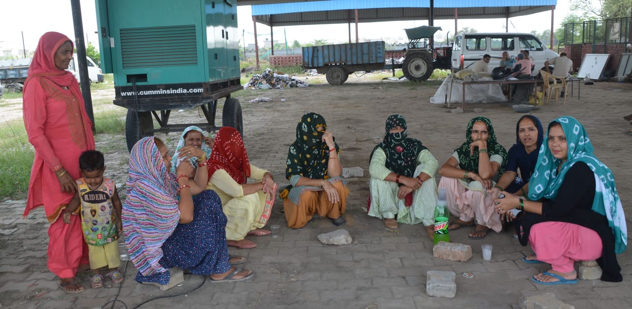 Protesting against the dumping of garbage, people locked the MRF center
