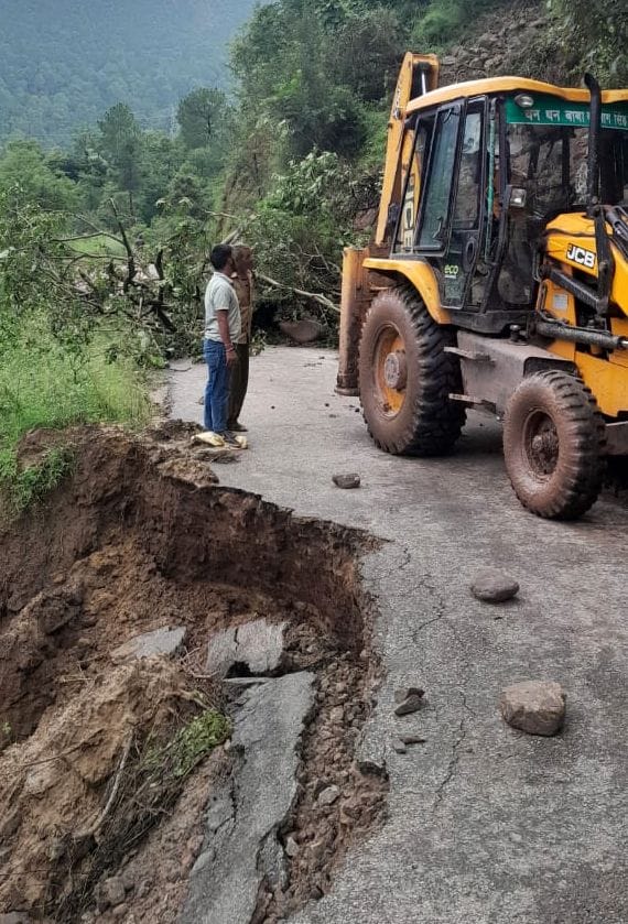 Ram city traffic cut off from all places