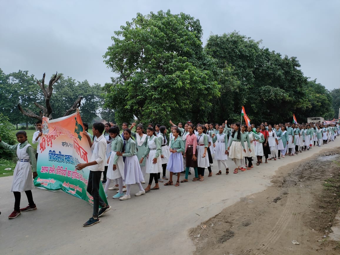 Students take out Tiranga Yatra, do peace march