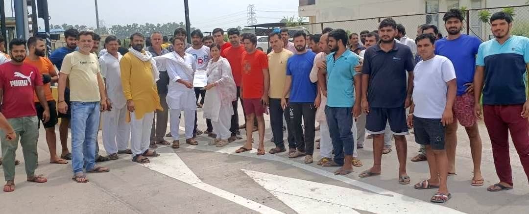 Demand to make toll free, villagers submitted demand letter
