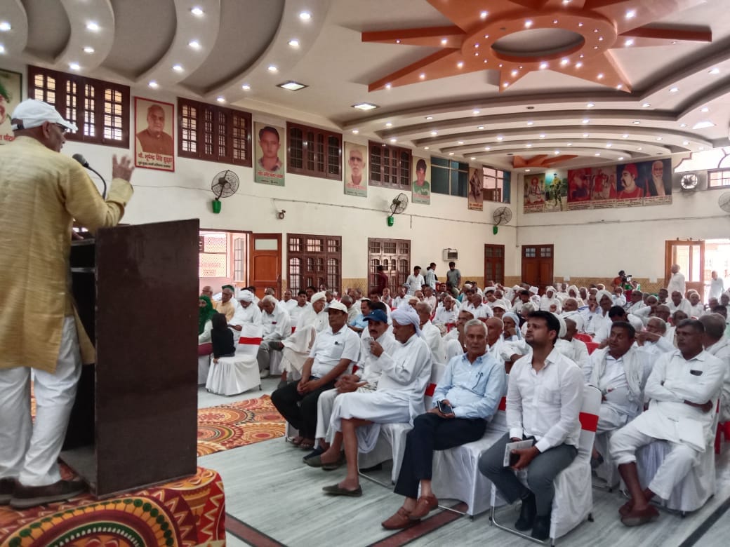 Condemnation motion passed against those who commented on Yashpal Malik
