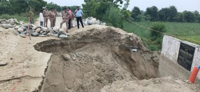 Pilibhit News: भंगा मोहम्मदगंज पुल पर आवागमन रोकने के लिए दोनों ओर बनेंगी दीवारें Walls will be built on both sides to stop traffic on Bhanga Mohammadganj bridge