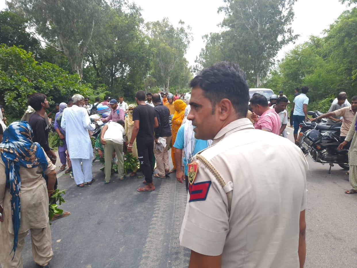 Villagers agitated over drinking water crisis, highway jammed