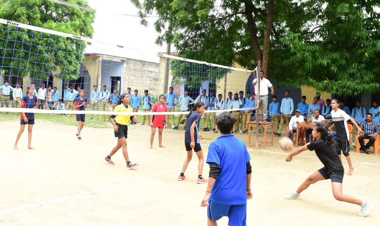 GIC Pipri and Basic Education team won the match in volleyball