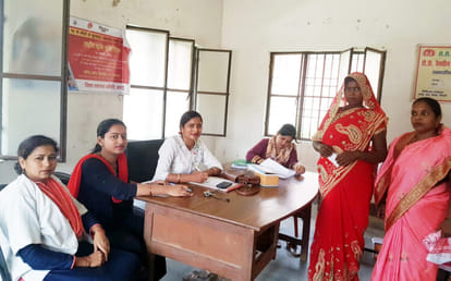 Checkup of 55 pregnant women in the camp
