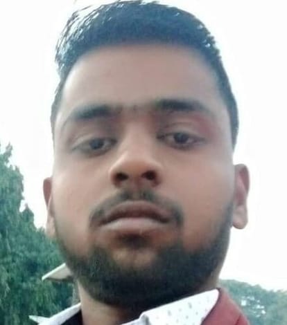 Student preparing for competitive exam dies after falling from train in Bareilly