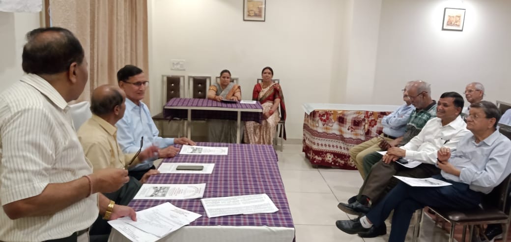 Retired personnel raised demand for pension hike