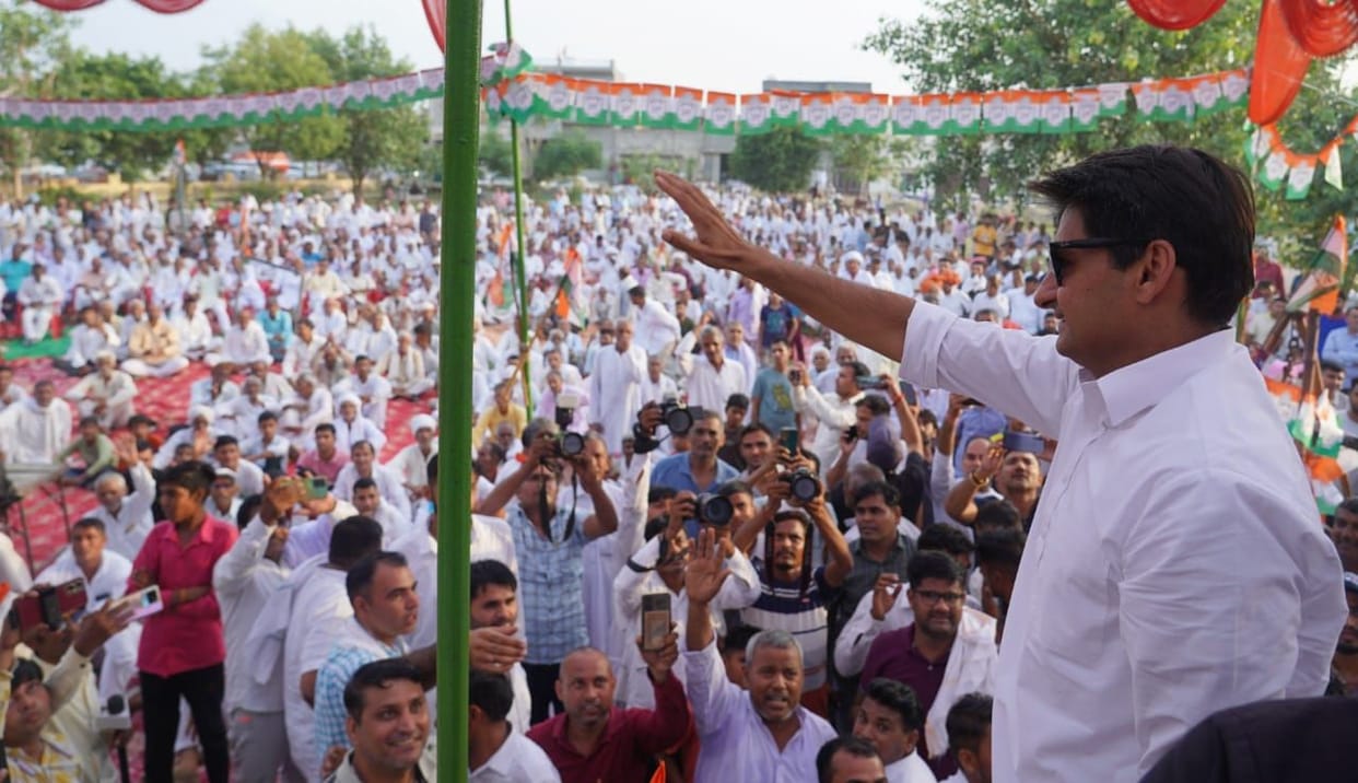 Congress workers clashed at Hath se Hath Jodo conference