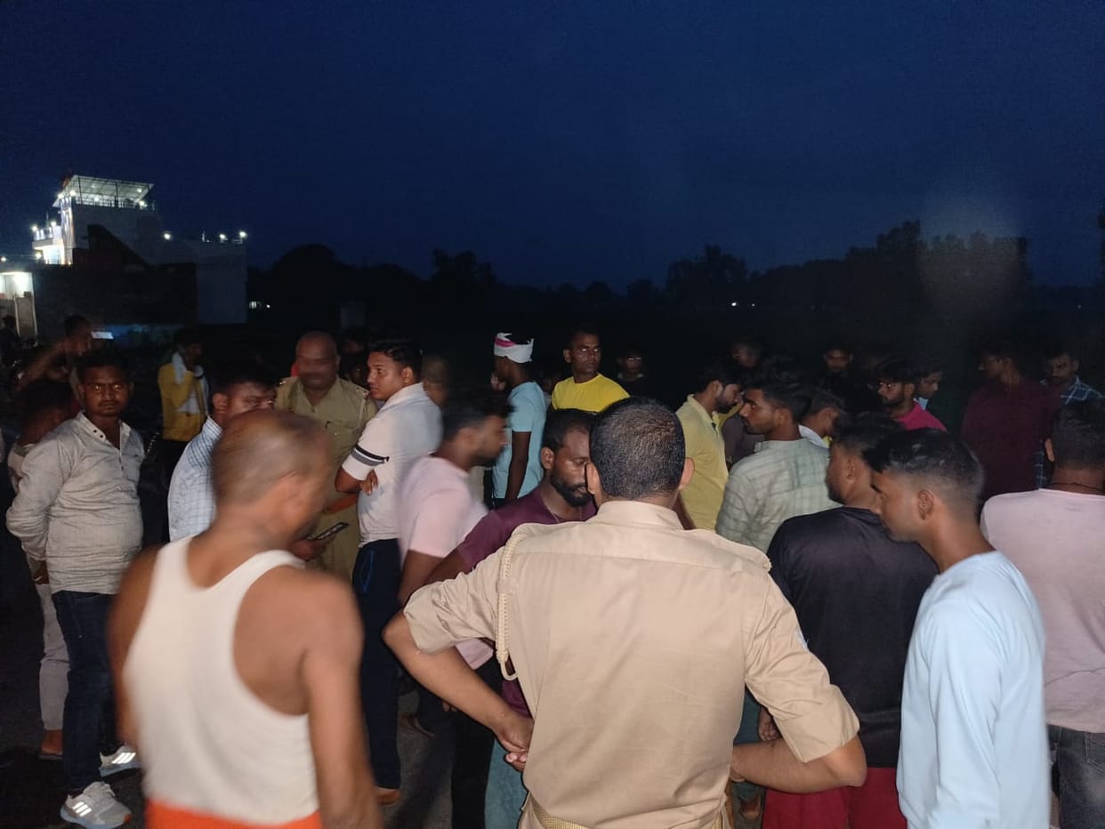 Two killed, two injured in road accidents