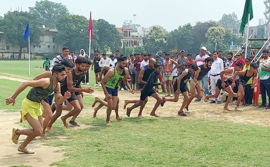 Sohit and Tripti were the winners in the cross country race