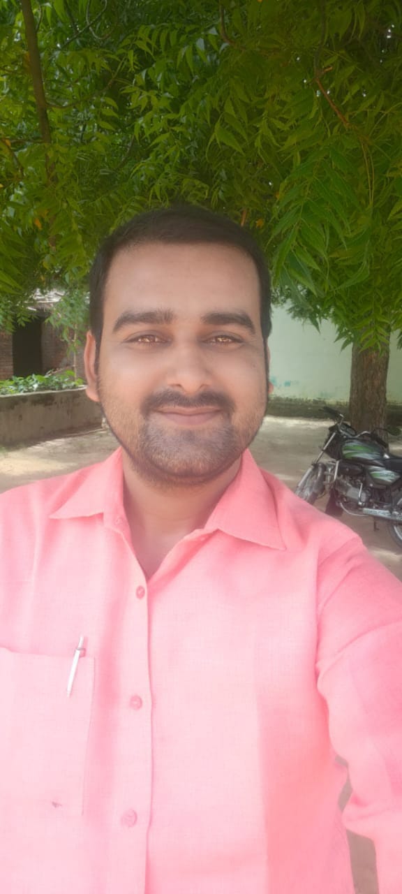 A young man who went to visit Vrindavan died due to falling balcony