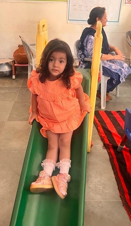 Rewari DC's daughter Ishra will now study in Dhaliawas Anganwadi Center