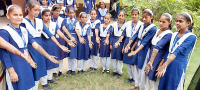 mehndi decorating competitions