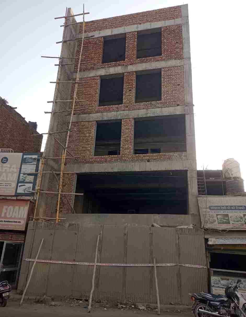 13 buildings sealed for not building according to the map