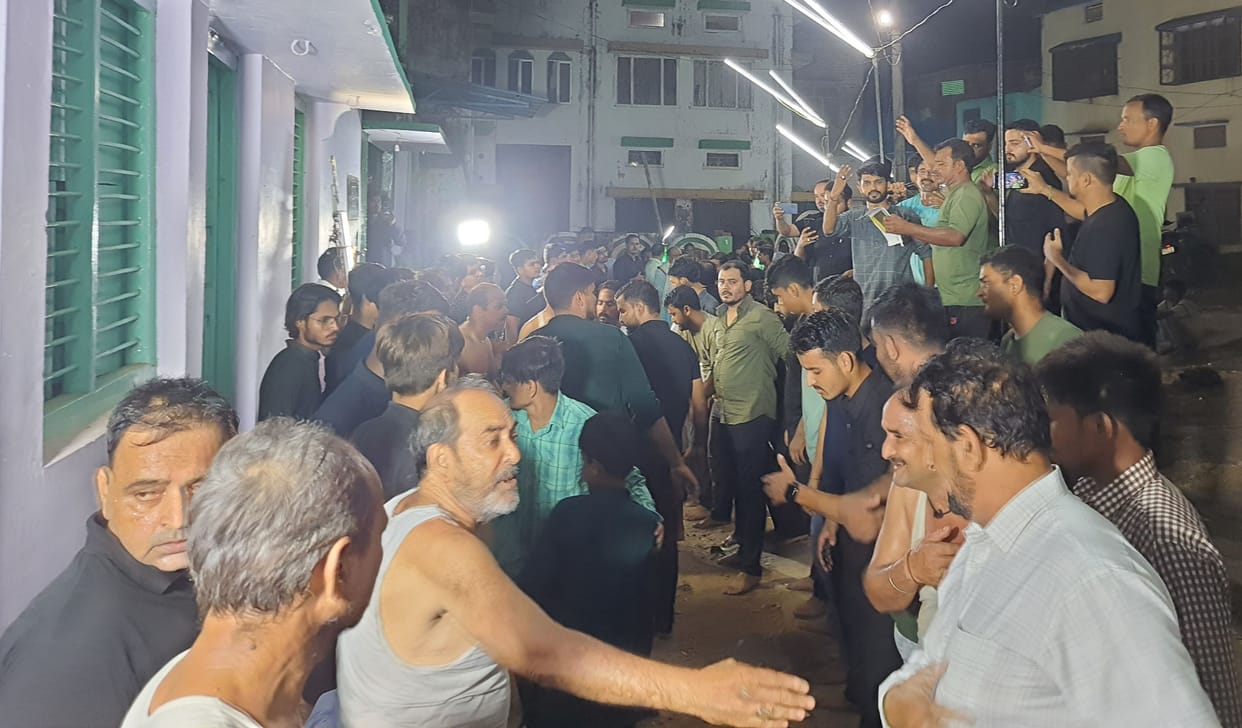 Twentieth anniversary of the martyrs of Karbala celebrated with devotion