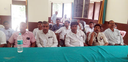 The boycott of the court will continue till the transfer of Tehsildar