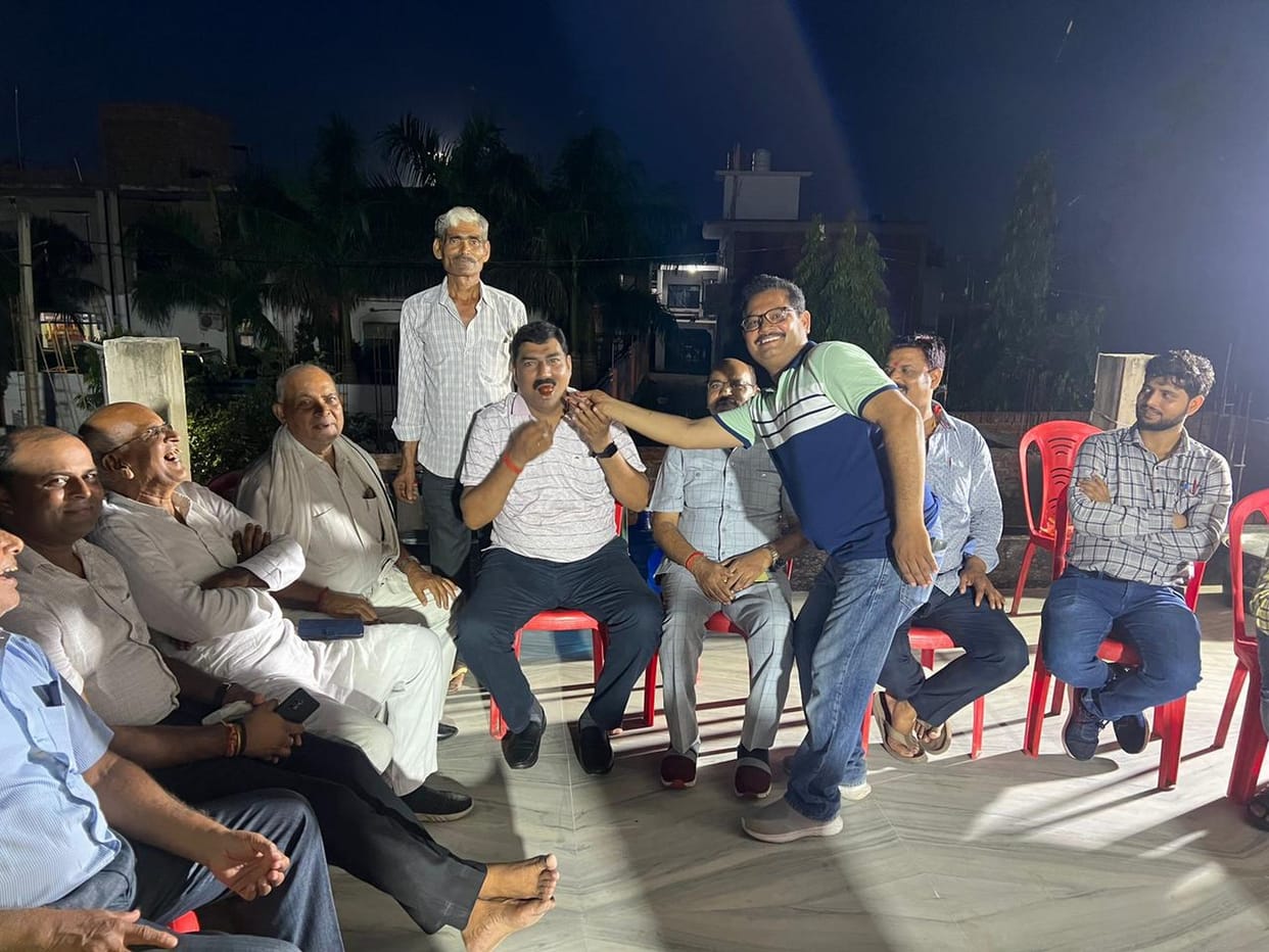 Enthusiasm among Congressmen due to the announcement of Rahul's entry into the fray from Amethi