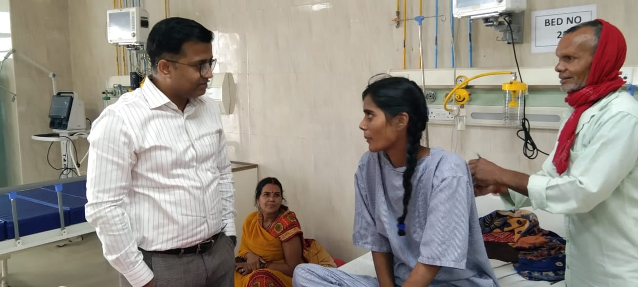 Sumitra legs useless due to spinal tumor got new life after operation in AIIMS