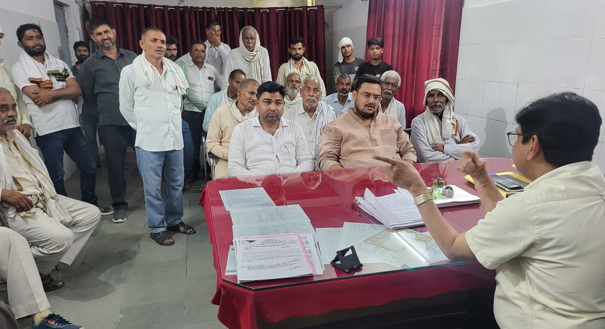 Farmers vented their anger over power crisis