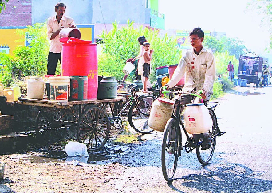 Plant closed for four hours, the city remained thirsty