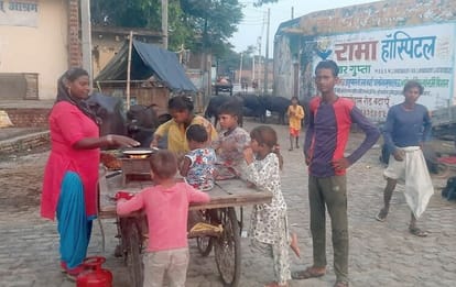 Flood inside the house, life stopped on the road