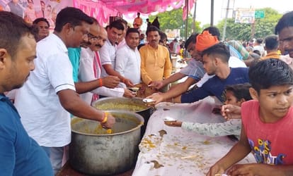 Kanwar worshiped by taking a dip of faith
