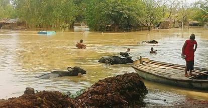 flood water filled in more than 24 villages is budaun