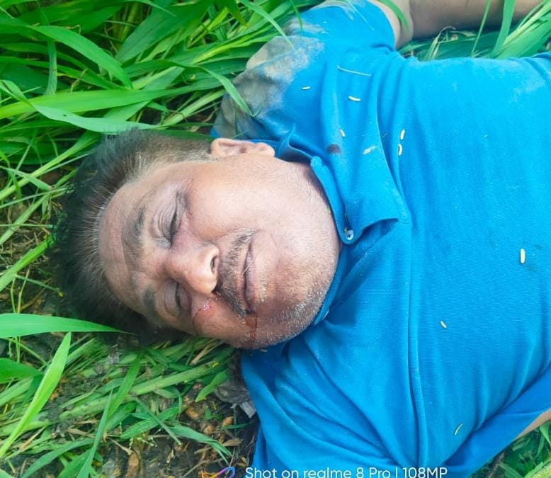 Driver crossing the road dies due to vehicle collision