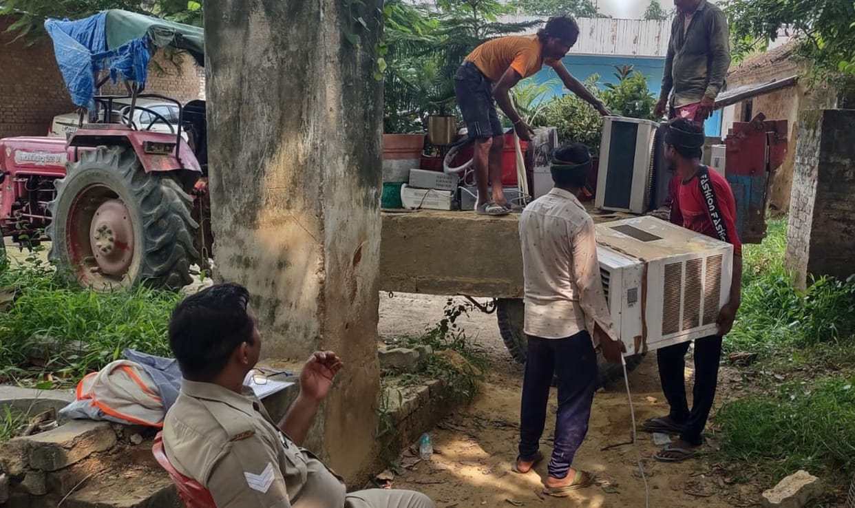 Attachment continued at Siraj's house