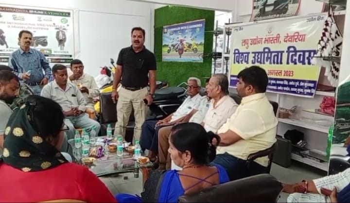 Youth should be self-reliant: Pratap Narayan